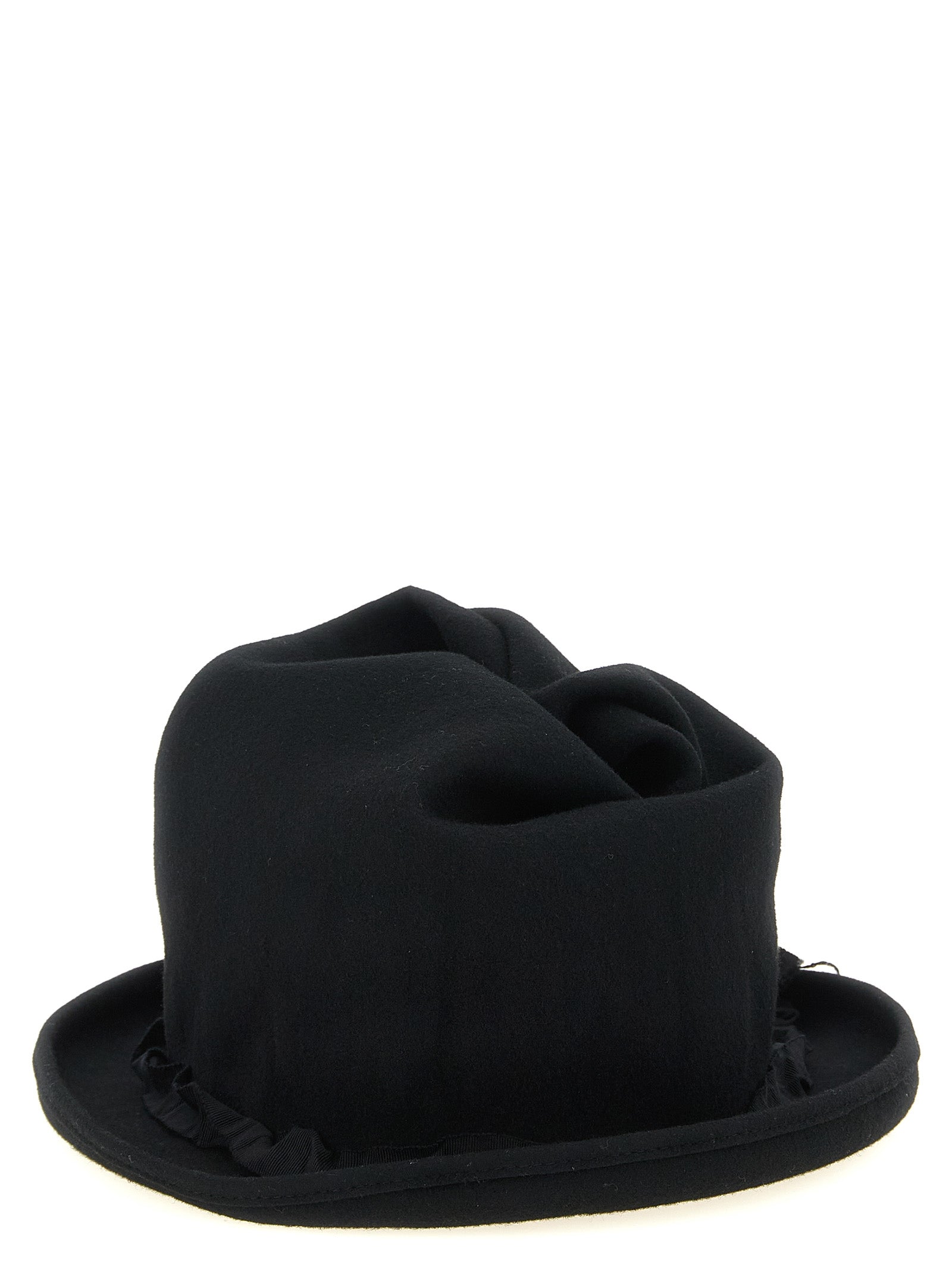 Fedora by Yohji Yamamoto for men in wool black showcases a contemporary chic silhouette, artfully capturing the essence of the contemporary chic Fedora Play Ribbon Wool design for a sophisticated look.