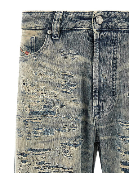 Jeans by Diesel for men in denim cotton light-blue features a refined silhouette with a refined straight-leg & relaxed-fit, defined by a and a refined long for a refined finish.