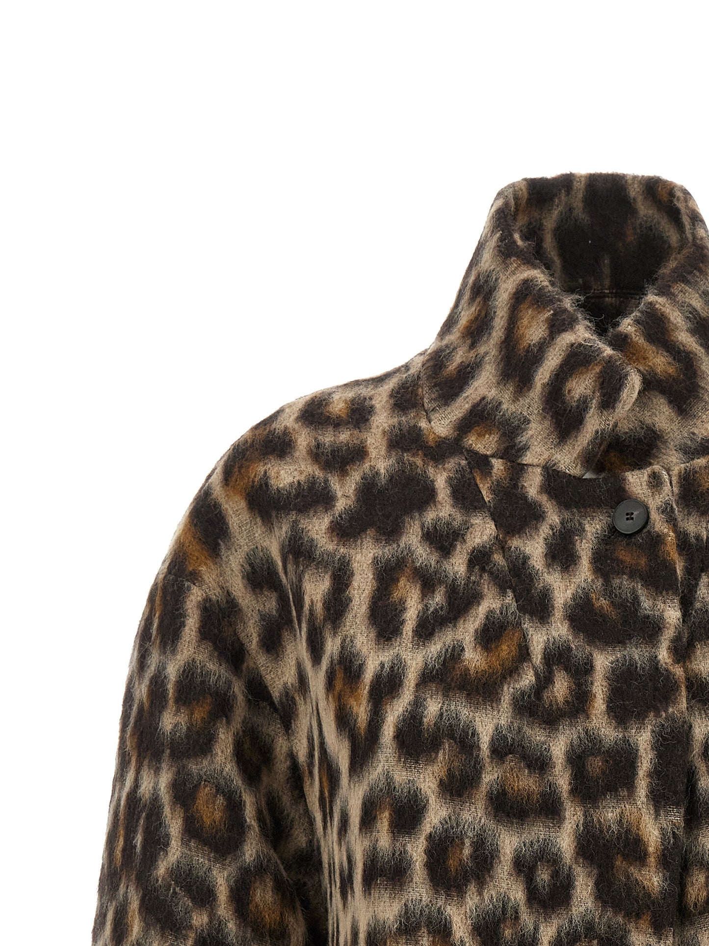 Overcoat by Alberto Biani for women in polyamide wool animal, beige, jacquard & print features an voluminous silhouette, showcasing distinct pockets and a voluminous for a truly voluminous aesthetic.