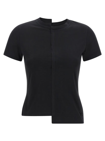 T-Shirt by Y-3 for women in cotton black showcases a fashionable silhouette, elegantly detailed with a fashionable and crew split neckline for a sophisticated, high-fashion look.