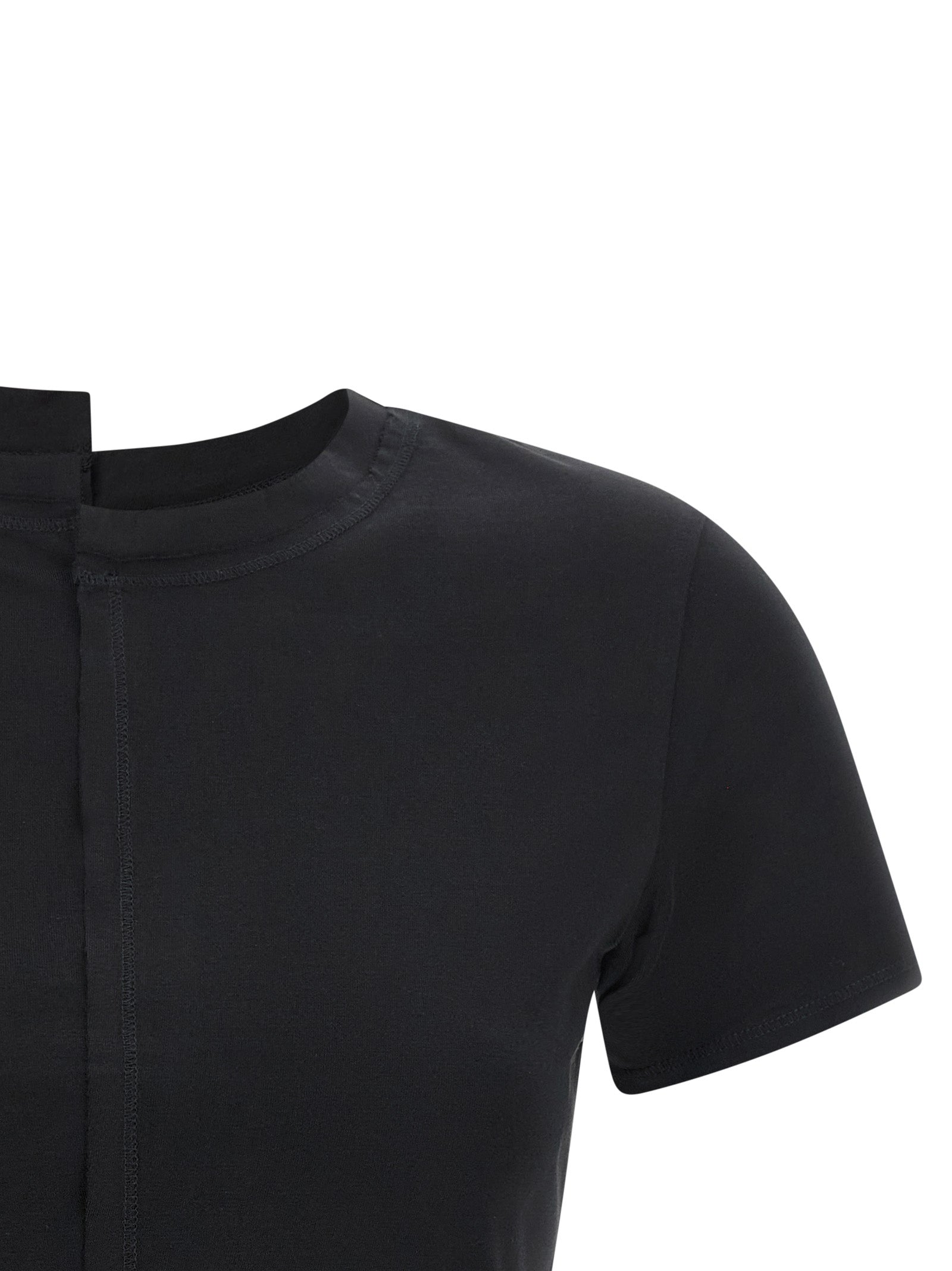 T-Shirt by Y-3 for women in cotton black showcases a unassuming silhouette, artfully detailed with a refined crew split neckline and unassuming for a sophisticated, contemporary look.