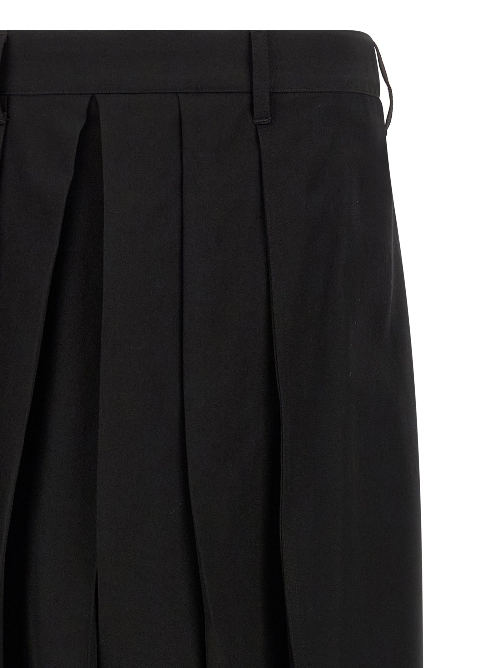 Trousers by Yohji Yamamoto for men in wool black features an sartorial silhouette, showcasing a precise wide and long with a sartorial for a refined look.