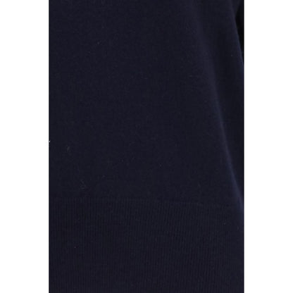 Sweater by Extreme Cashmere for women in nylon cashmere & capra leather blue showcases a sumptuous silhouette, artfully finished with a sumptuous v-neck neckline and for a sophisticated, sumptuous look.