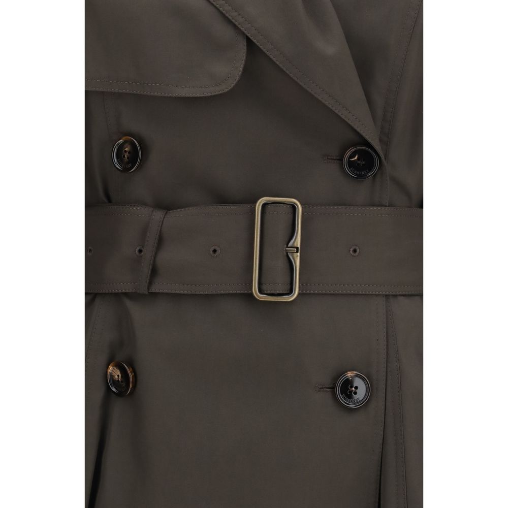 Trench Coat by Burberry for women in cotton bicolour showcases a contemporary silhouette, detailed with a contemporary and distinctive lightweight for a truly contemporary finish.