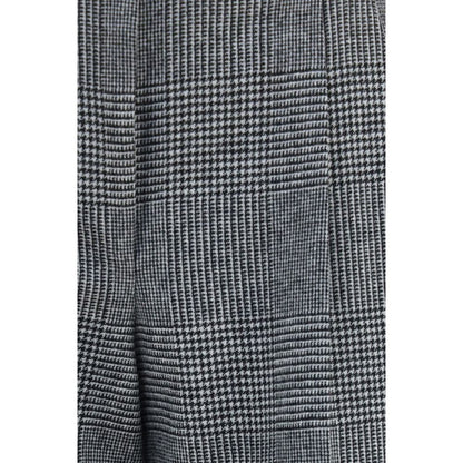 Trousers by Dolce & Gabbana for women in wool & capra leather gray presents a perennial silhouette, meticulously tailored with a regular-fit cut, long finish, and an elegant .