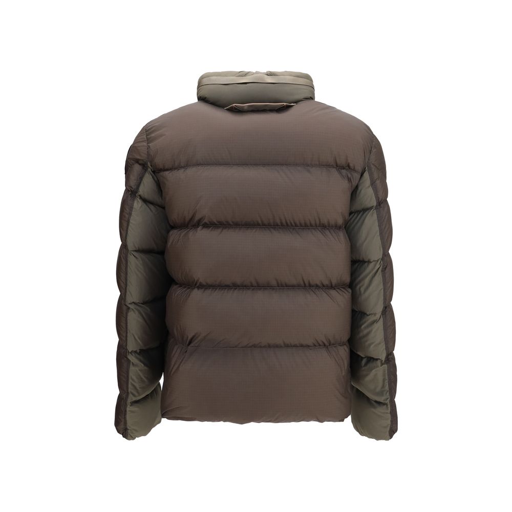 Hooded Puffer Jacket by Parajumpers for men in cordura nylon duck & goose down bicolour features a city-ready silhouette, detailed with pockets, hooded & insulated and a city-ready hooded neckline.