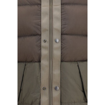 Hooded Puffer Jacket by Parajumpers for men in cordura nylon duck & goose down bicolour presents a effortlessly chic silhouette, showcasing a sophisticated hooded neckline and premium pockets, hooded & insulated for a truly effortlessly chic finish.