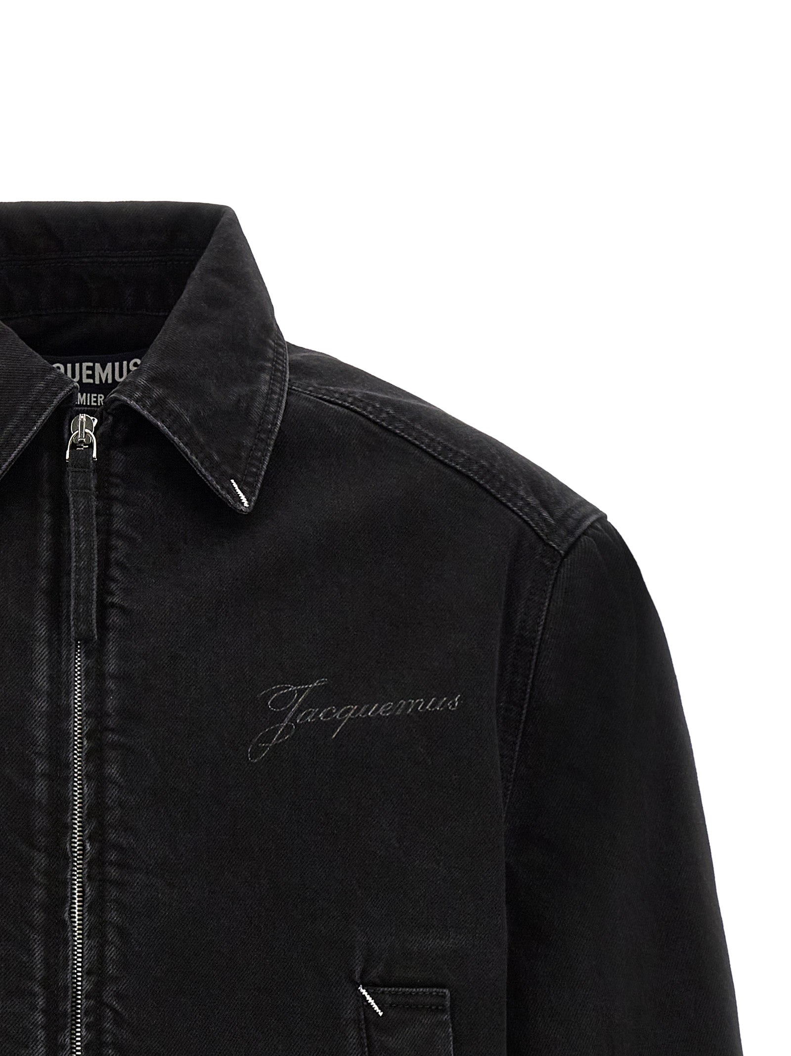 Trucker Jacket by Jacquemus for men in denim cotton black & white presents a effortlessly chic silhouette, showcasing a sophisticated and premium pockets for a truly effortlessly chic finish.