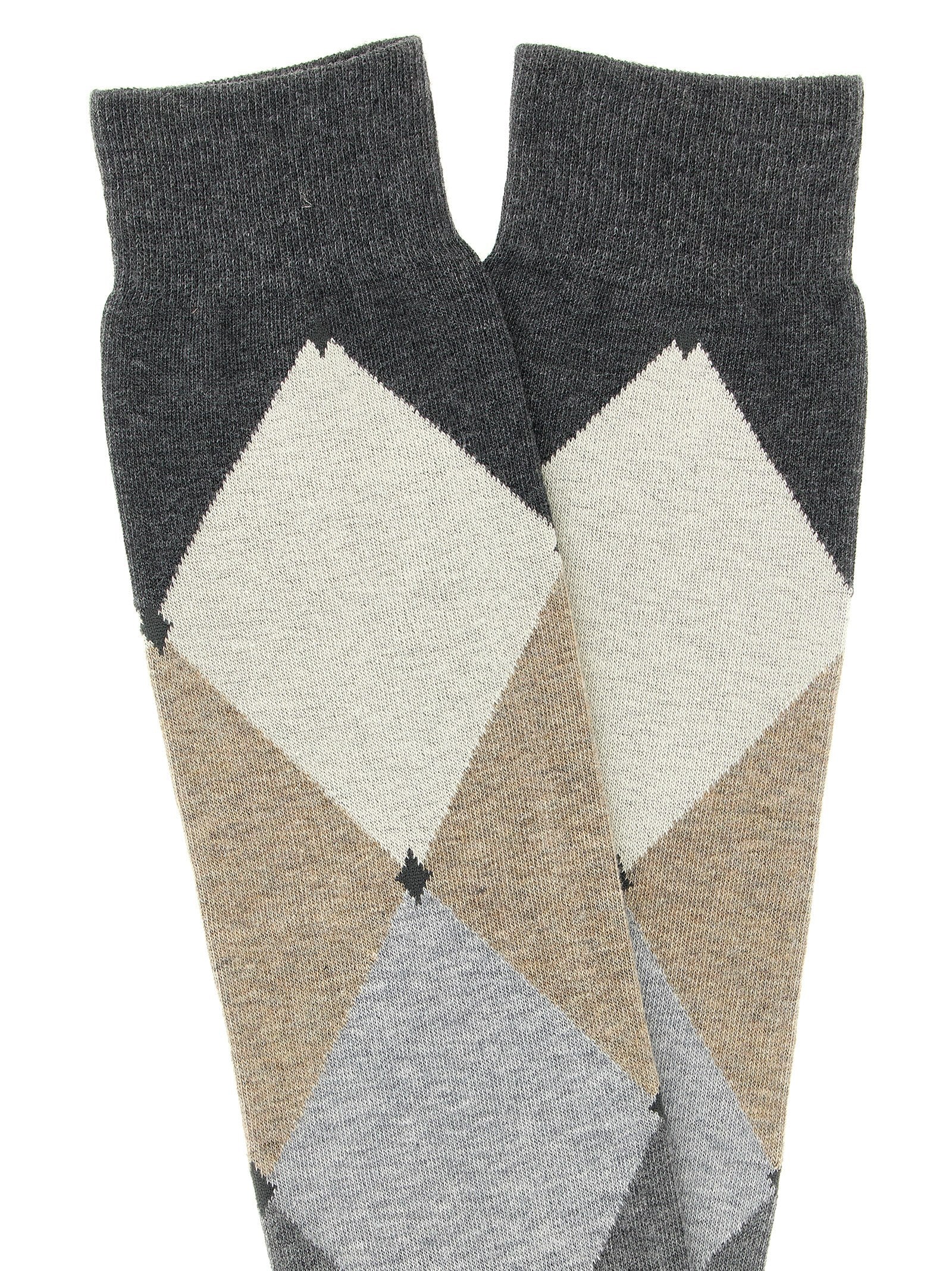 Socks by Ballantyne for men in cotton gray & patterned presents a perennial silhouette, artfully capturing the refined essence of the perennial Men's Cotton Socks design with a perennial finish.