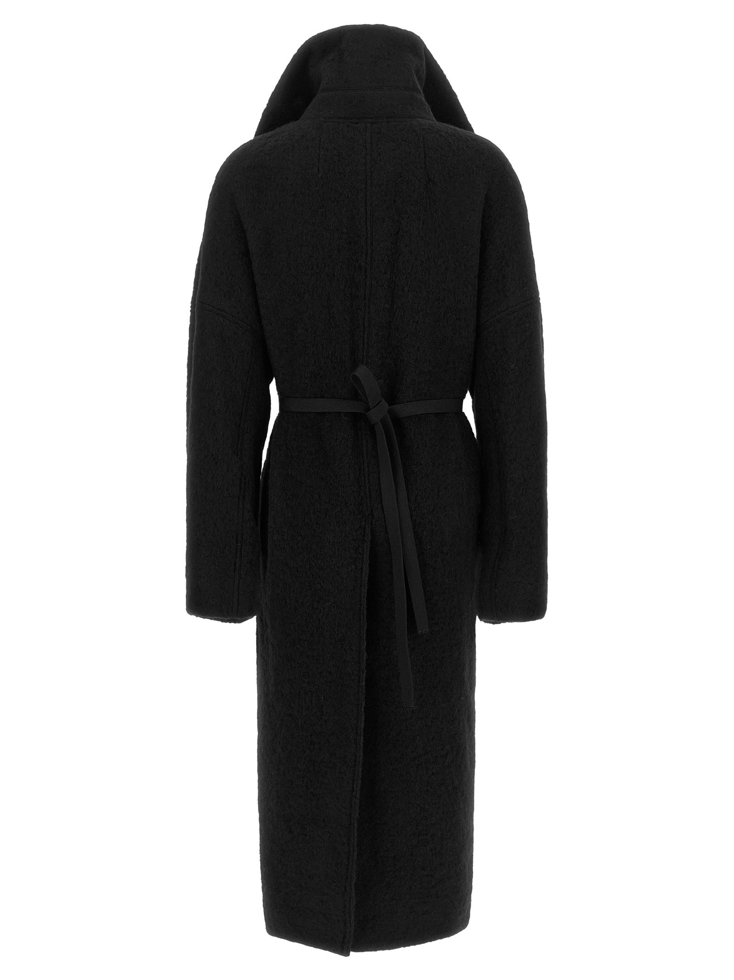 Overcoat by Rick Owens for women in marabou & alpaca wool black showcases a enveloping silhouette, detailed with distinctive pockets and a enveloping split neckline.