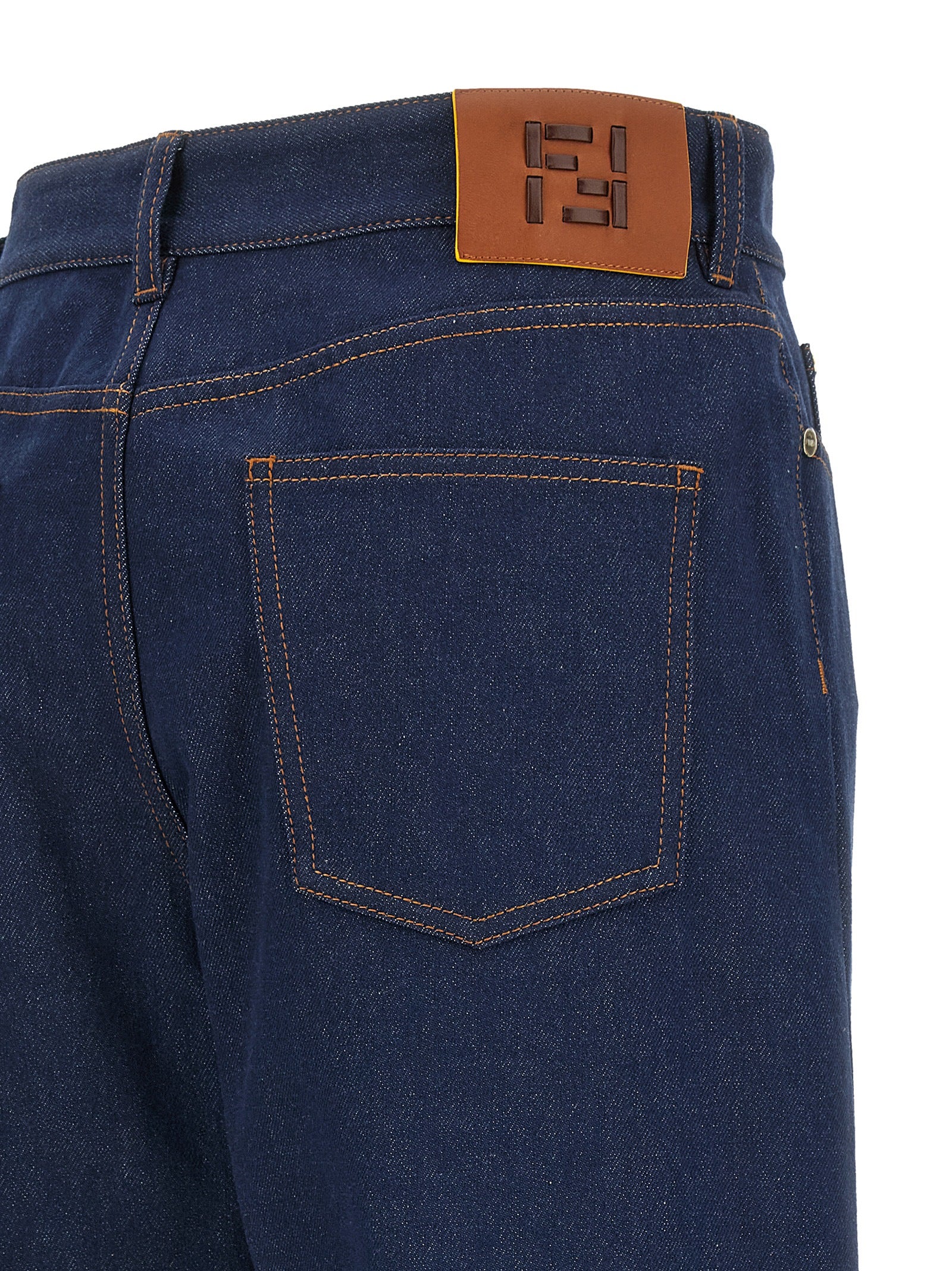Jeans by Fendi for women in denim cotton blue, signature & print features an sophisticated and straight-leg & wide with a precise long, creating a sophisticated and sophisticated silhouette.