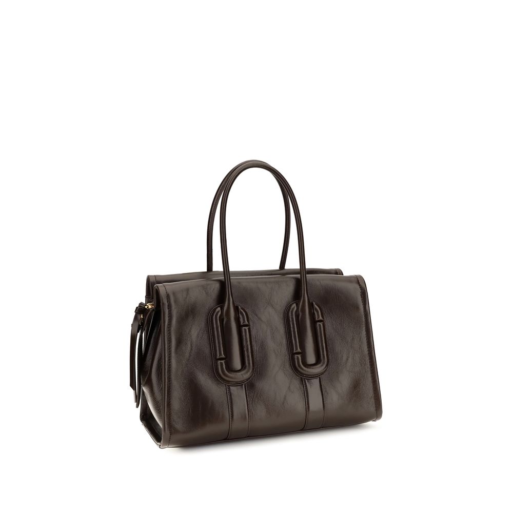Shoulder Tote Bag by Marc Jacobs for women in bos taurus calf leather brown features a effortless chic silhouette with a secure zipper, ample , and versatile shoulder-strap for a effortless chic finish.