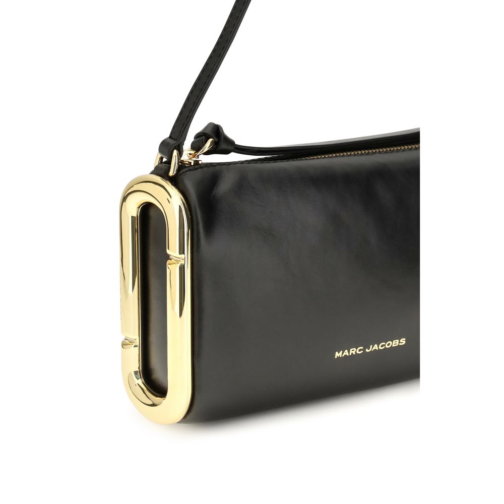 Small Shoulder Bag by Marc Jacobs for women in bos taurus calf leather black features a effortless sophistication silhouette, secured by a zipper with ample and versatile shoulder-strap & adjustable-strap for a effortless sophistication finish.