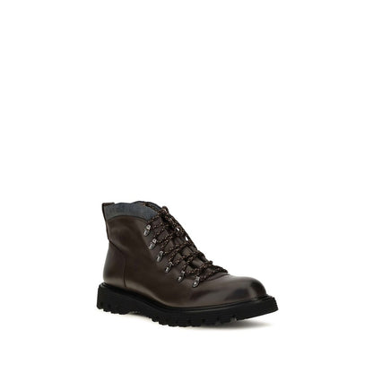 Lace-Up Boots by Fratelli Rossetti for men in bos taurus calf leather brown & multicolor features an high-performance silhouette, showcasing the sophisticated design of the Men's Bos Taurus Calf Leather Lace-Up Boots with a and a refined round toe style.