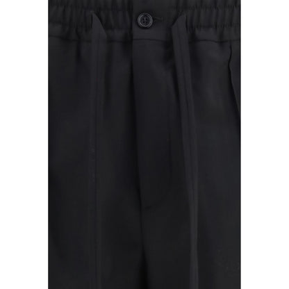 Chinos Pants by Valentino Garavani for men in cotton black & signature features an sharp regular-fit and long with a , highlighting a sharp silhouette for a sophisticated look.
