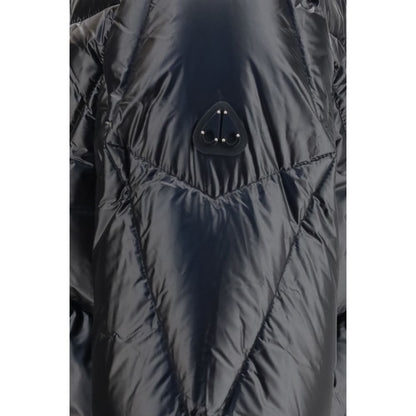 Hooded Puffer Jacket by Moose Knuckles for men in nylon & duck-down black features a city-ready silhouette, detailed with pockets, hooded, insulated & windproof and a city-ready hooded neckline.