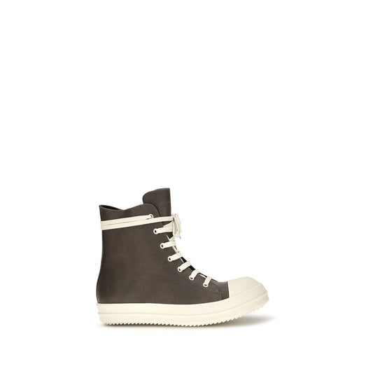 Sneakers by Rick Owens for men in bos taurus calf leather brown features an timeless silhouette from the Men's High Top Bos Taurus Calf Leather Sneakers collection, showcasing a signature high-top style with an timeless finish.
