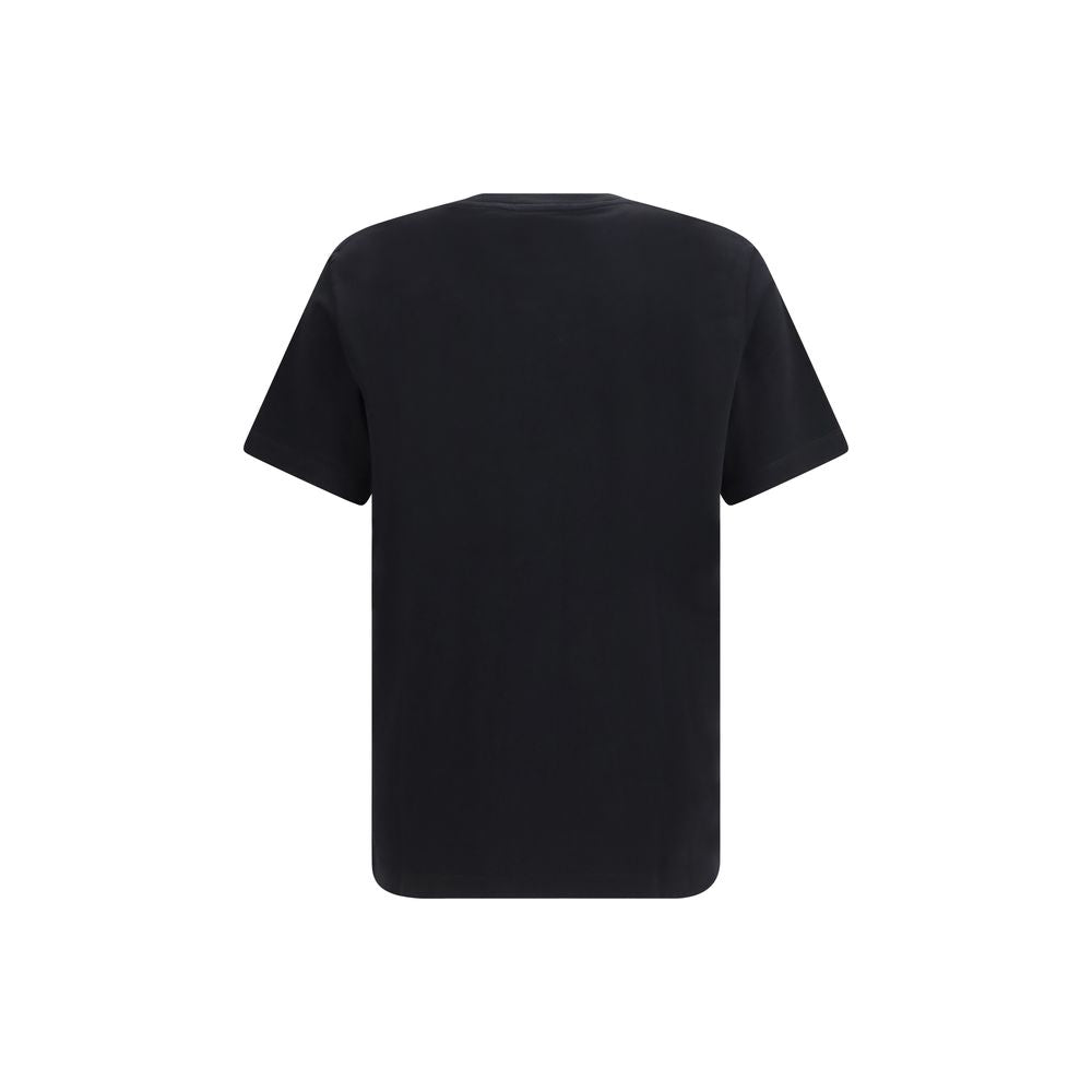 T-Shirt by Dsquared² for men in cotton black & signature showcases a fashionable silhouette, elegantly detailed with a fashionable and for a sophisticated, high-fashion look.