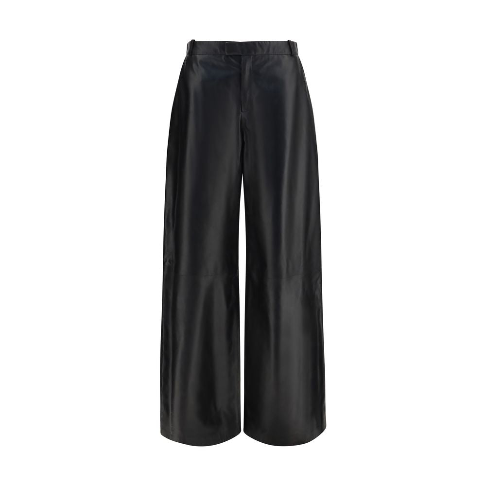 Pants by Arma for women in leather black features a stylish silhouette with a stylish regular-fit, long, and .