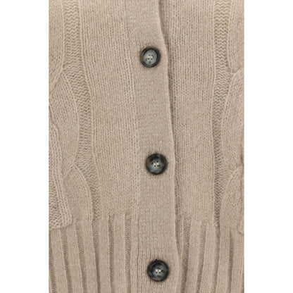 Cardigan by Allude for women in cashmere silk & capra leather beige features an impeccable silhouette, showcasing a sophisticated and detail for a truly impeccable finish.