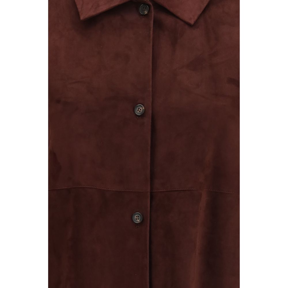 This Jacket by S Max Mara for women in suede leather bordeaux & horn showcases a magnificent silhouette, meticulously crafted with a distinctive and functional for a magnificent finish.