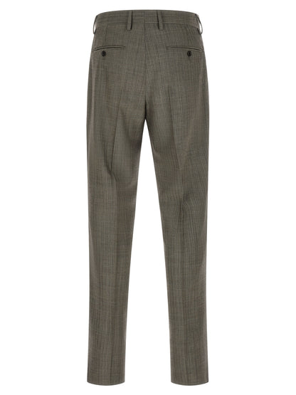 This Pant Suit by Lardini for men in virgin wool gray, patterned & signature presents a discerning silhouette, featuring a sophisticated and a discerning for a refined and polished look.