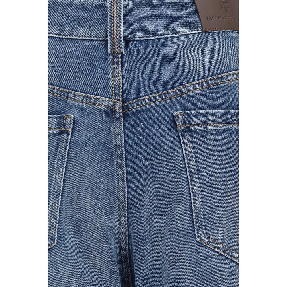 Jeans by Brunello Cucinelli for women in stretch denim cotton blue presents a refined pantology silhouette, artfully defined by a refined pantology straight-leg, relaxed-fit & regular-fit, long, and a sophisticated .