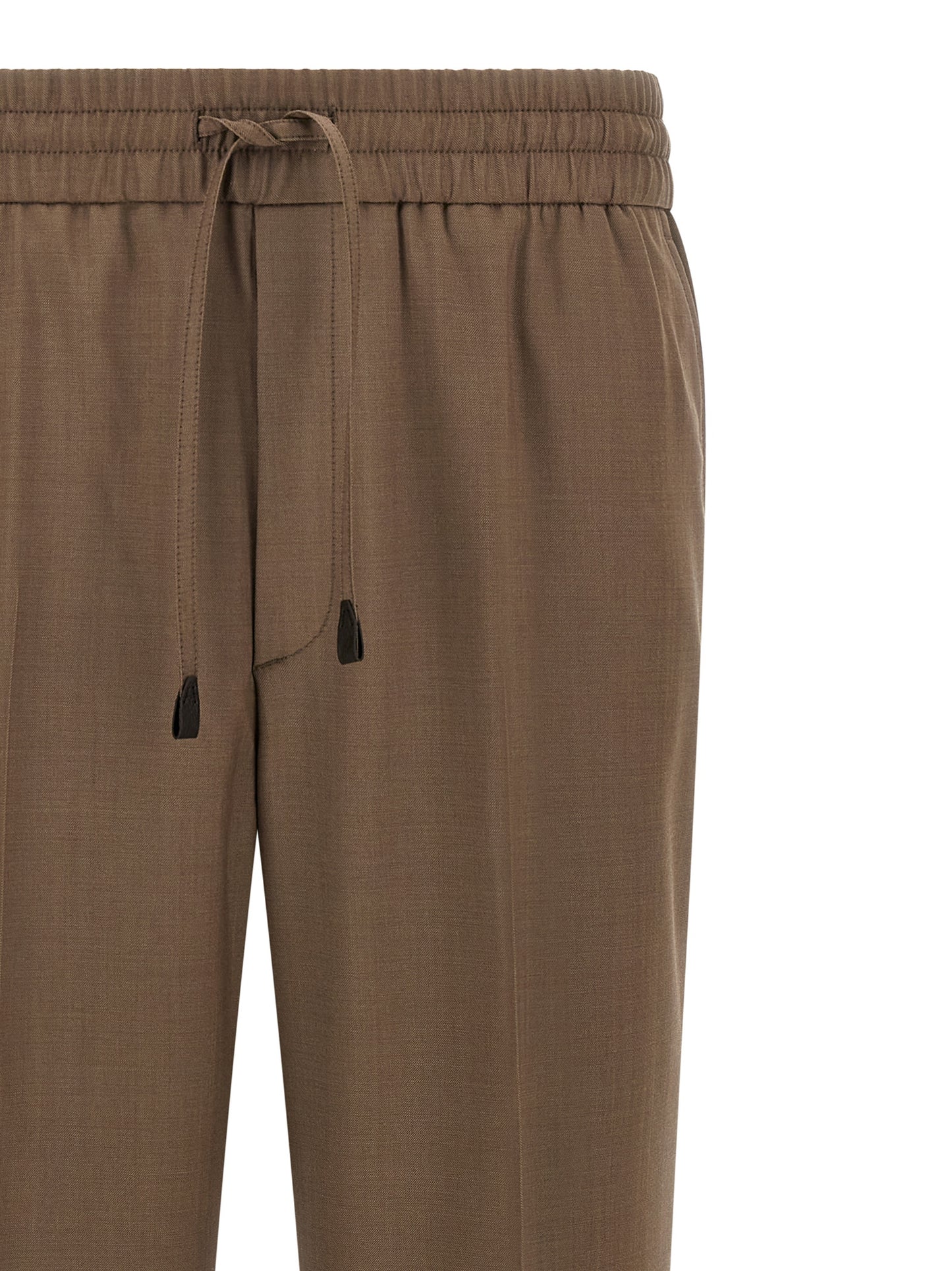 Trousers by Brioni for men in wool brown features an on trend silhouette, showcasing a sophisticated straight with a long and for an on trend finish.