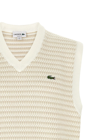 Sweater by Lacoste for men in polyamide crocodile leather & cotton beige, cream, green, patterned, jacquard & striped showcases a sumptuous silhouette, artfully finished with a sumptuous and for a sophisticated, sumptuous look.