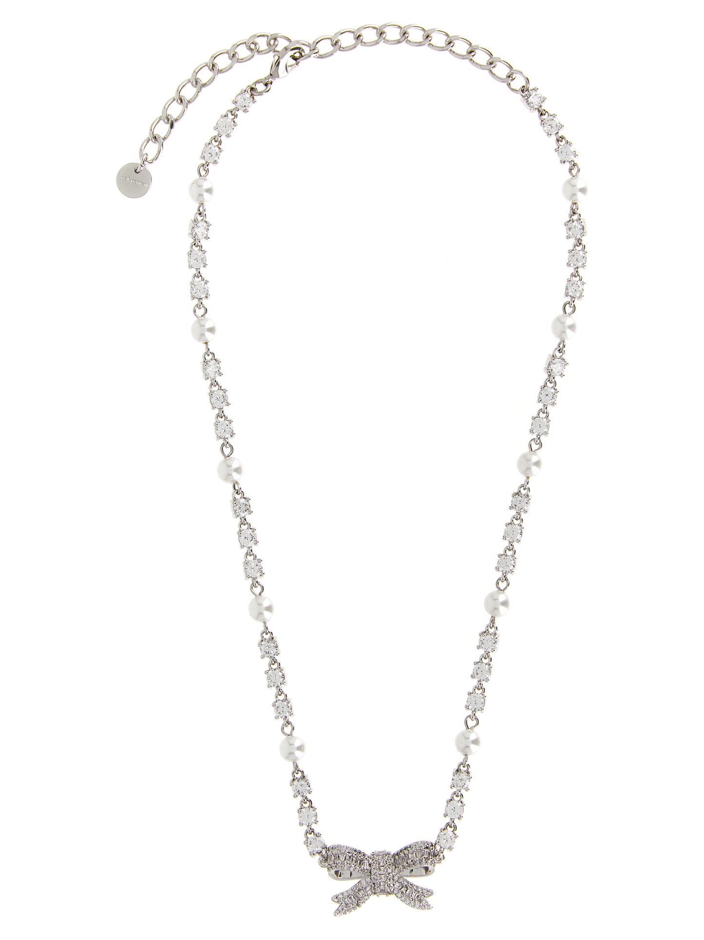 Necklace by Self-Portrait for women in virgin wool and pearl, silver & patterned showcases a radiant silhouette, artfully capturing the elegance of Women's Silver Brass Pearls & Crystal Necklace through its intricate chain necklace design.