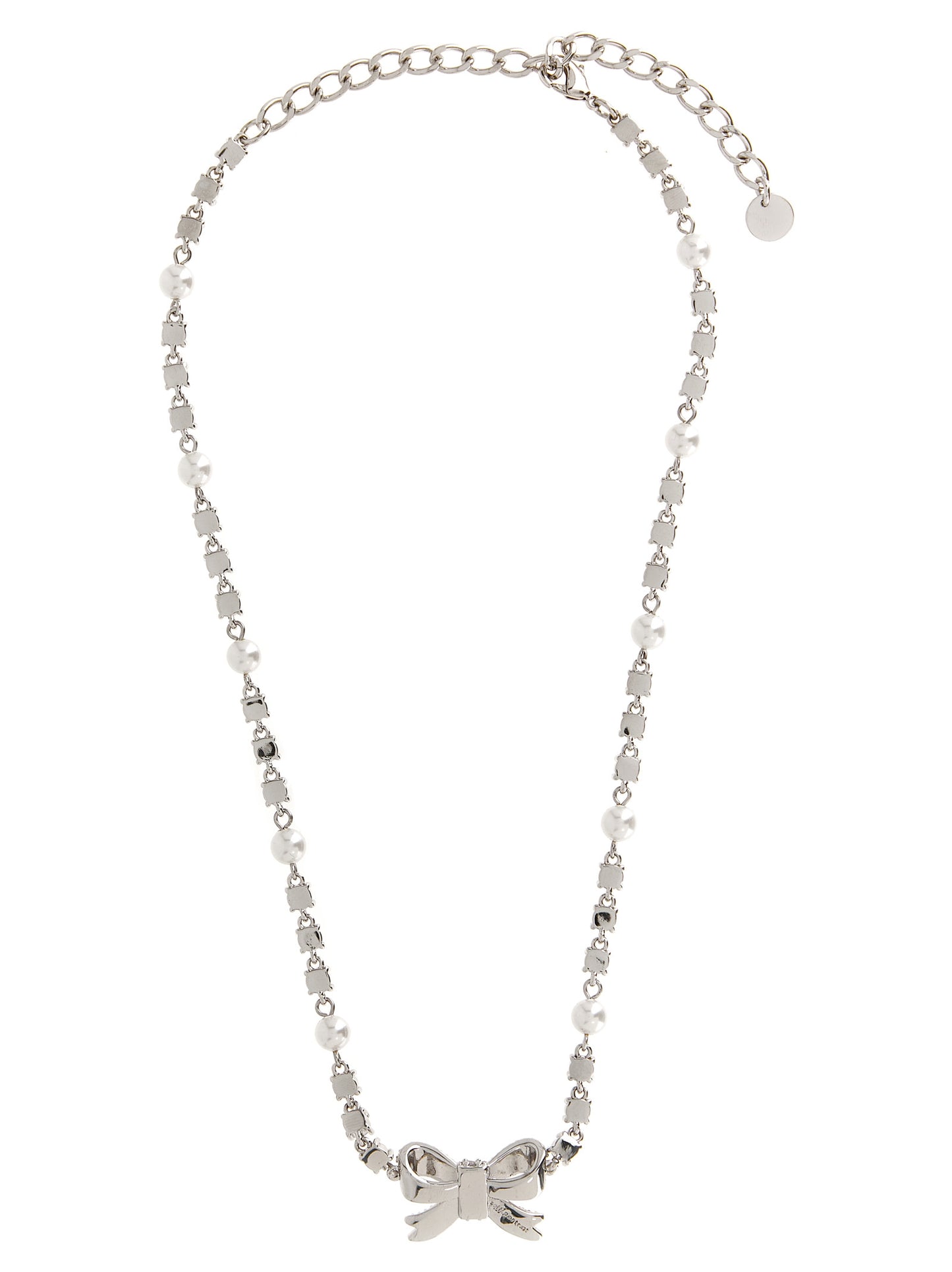 Necklace by Self-Portrait for women in virgin wool pearl, silver & patterned presents a artisanal silhouette, artfully highlighting the chain necklace design and artisanal Women's Silver Brass Pearls & Crystal Necklace aesthetic for a sophisticated finish.