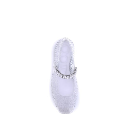 Ballet Flat Shoes by Jimmy Choo for women in tu polyurethane & crystal white showcases a enchanting silhouette as part of the Women's TU Polyurethane & Crystal Ballet Flat Shoes collection, defined by a enchanting square toe style and for a enchanting look.
