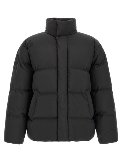 This Puffer Jacket by Saint Laurent for men in polyester black exhibits a edgy silhouette, meticulously detailed with functional pockets & insulated and a edgy high-neck neckline for a edgy finish.