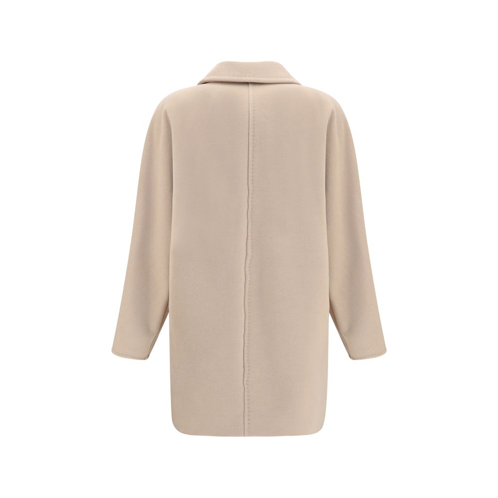 Overcoat by Max Mara for women in cashmere merino wool & capra leather beige showcases a enveloping silhouette, detailed with distinctive pockets and a enveloping .