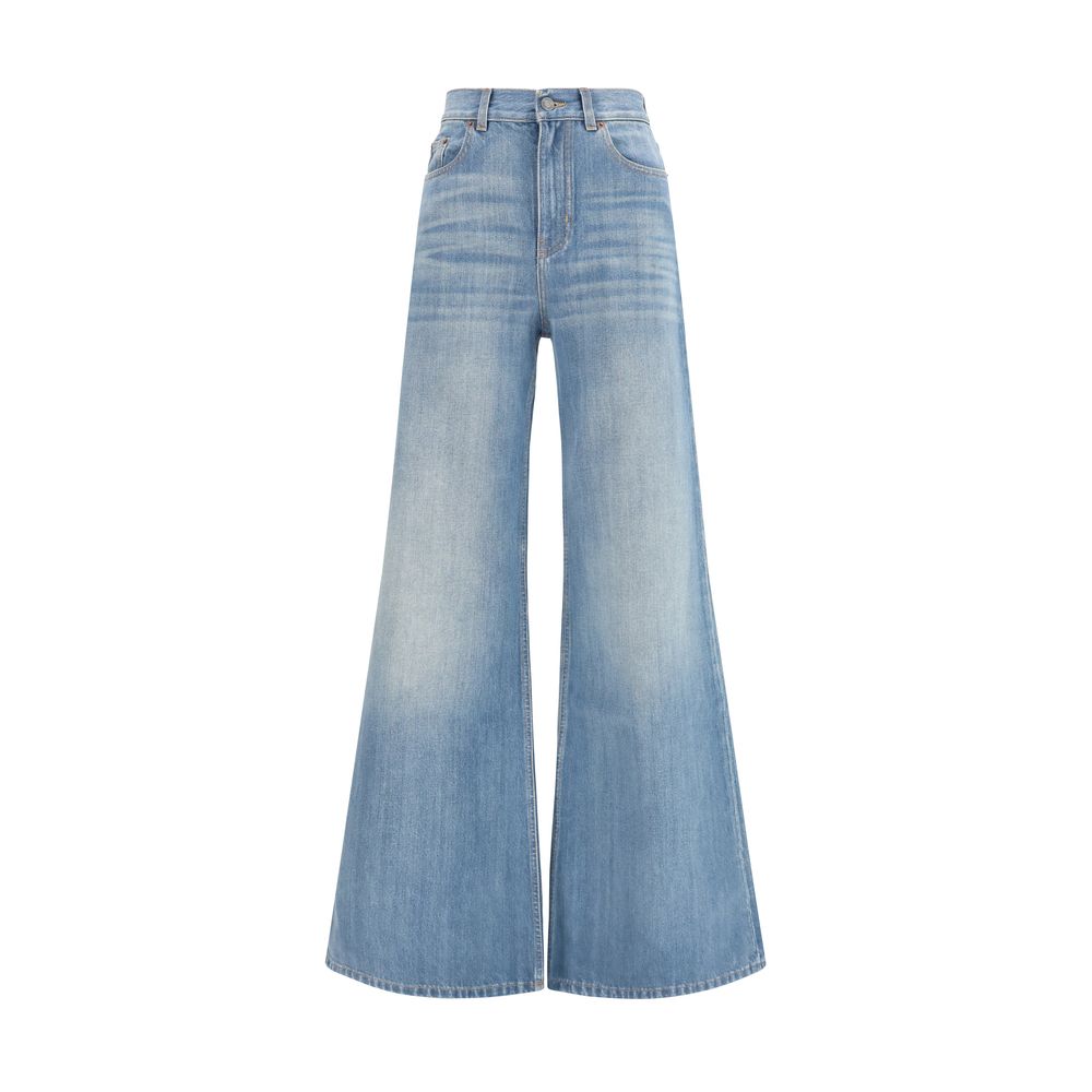 Jeans by Chloé for women in cotton denim blue features a polished silhouette with a polished flared, regular-fit & wide, reaching a polished long and finished with a polished high rise.