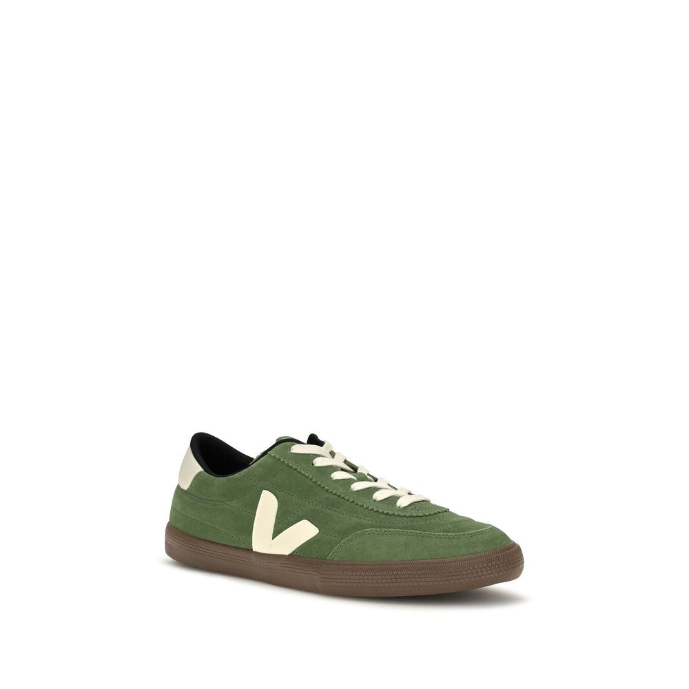 Sneakers by Veja for men in bos taurus calf suede leather bicolour presents a on trend silhouette from the Men's Fashion Bos Taurus Calf Suede Leather Sneakers collection, showcasing a on trend fashion style for an elevated aesthetic.