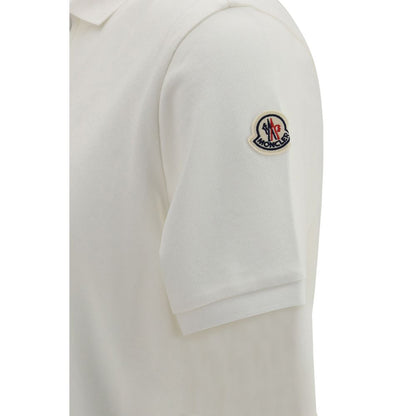 Polo Shirt by Moncler for men in cotton white presents a crisp silhouette, artfully detailed with a crisp and crisp .