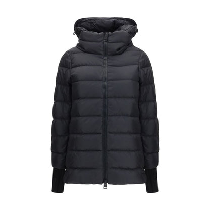 Hooded Puffer Jacket by Herno for women in polyester black presents a effortlessly chic silhouette, showcasing a sophisticated hooded neckline and premium pockets, hooded & insulated for a truly effortlessly chic finish.