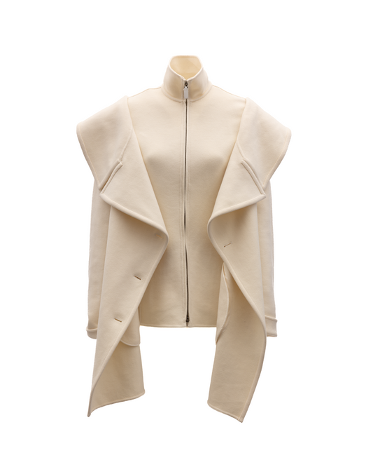 Overcoat by Valentino Garavani for women in wool cream features a cosy chic silhouette, artfully detailed with a sophisticated and premium for a cosy chic finish.