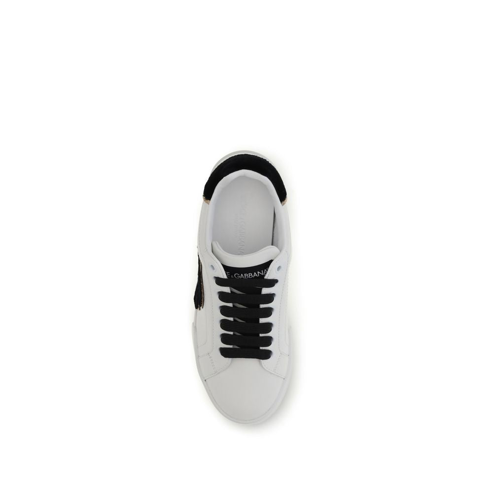 Sneakers by Dolce & Gabbana for women in bos taurus calf leather white features an timeless silhouette from the Women's Low Top Bos Taurus Calf Leather Sneakers collection, showcasing a signature low-top style with an timeless finish.
