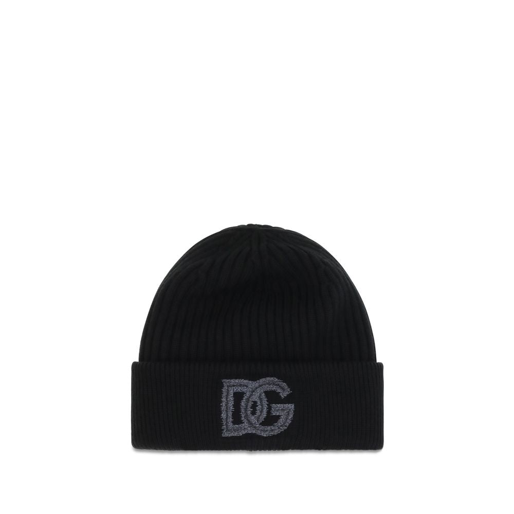 Beanie Hat by Dolce & Gabbana for men in merino virgin wool & polyamide black features a refined silhouette, showcasing the refined design of the Merino Virgin Wool & Polyamide Beanie Hat for a sophisticated look.