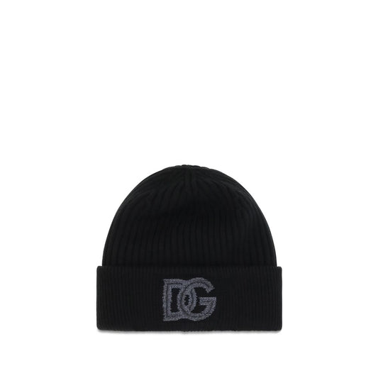 Beanie Hat by Dolce & Gabbana for men in merino virgin wool & polyamide black features a refined silhouette, showcasing the refined design of the Merino Virgin Wool & Polyamide Beanie Hat for a sophisticated look.