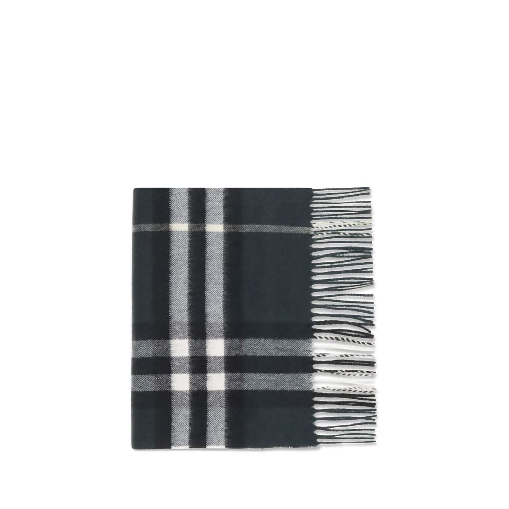 Scarf by Burberry for men in cashmere & capra leather bicolour features a timeless silhouette, artfully capturing the essence of the timeless Cashmere & Capra Leather Shawl Scarf design for a sophisticated look.