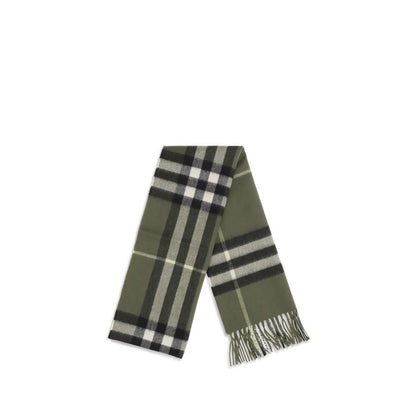 Scarf by Burberry for women in cashmere & capra leather bicolour & patterned showcases a on trend silhouette, artfully capturing the on trend essence of the Cashmere & Capra Leather Shawl Fringes Scarf design with a sophisticated finish.