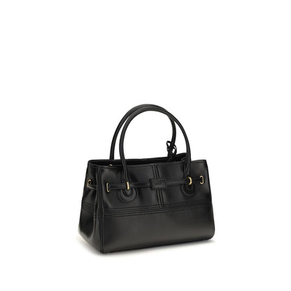 Shoulder Bag by Chloé for women in buffalo leather black & signature showcases a enviable silhouette, artfully detailed with a secure zipper & buckle, organized , and versatile shoulder-strap for a enviable look.