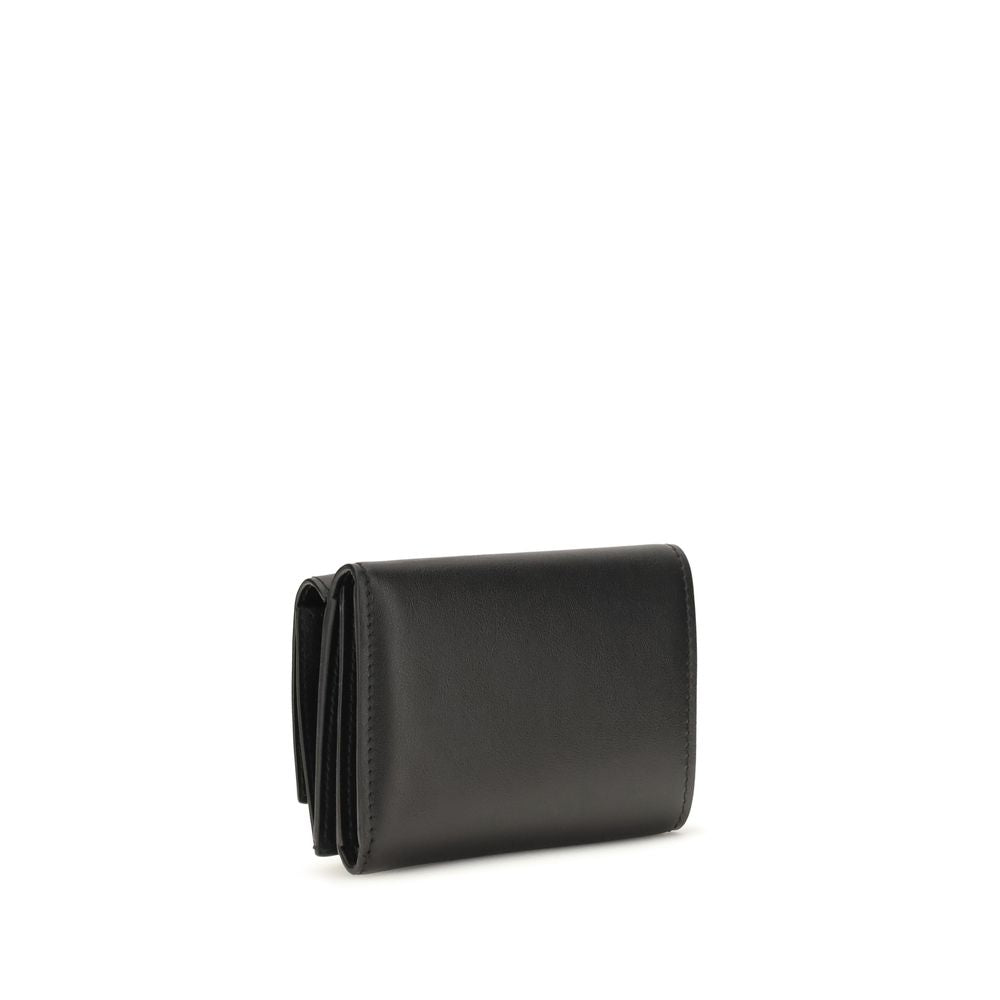 Cardholder Wallet by Fendi for women in bos taurus calfskin leather black, gold & monogram showcases a discerning silhouette, artfully capturing the essence of Bos Taurus Calfskin Leather Cardholder Wallet with its functional card-organization compact-design trifold coin-purse.