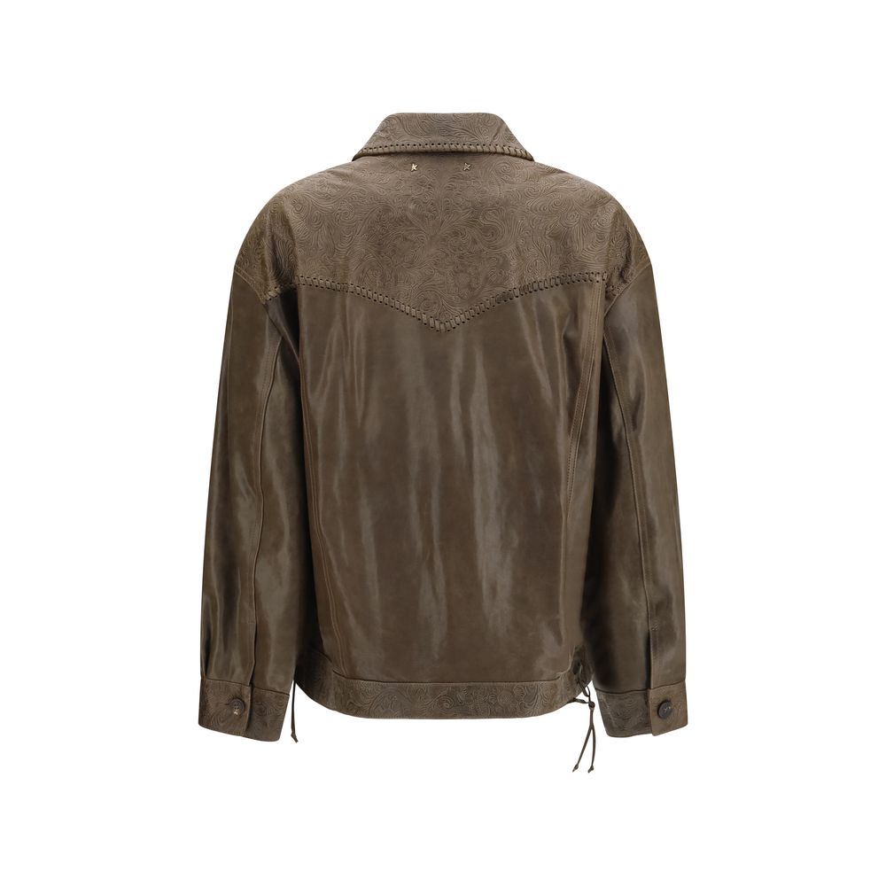 This Jacket by Golden Goose for women in bos taurus calf leather brown showcases a magnificent silhouette, meticulously crafted with a distinctive and functional pockets for a magnificent finish.
