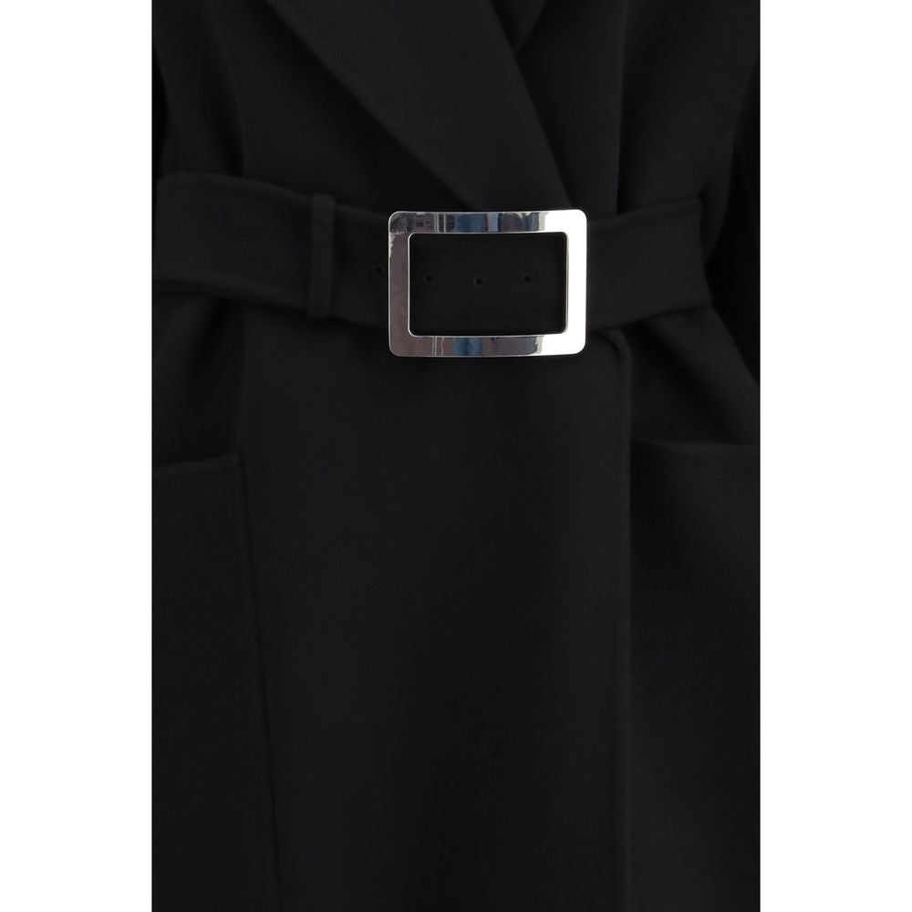 Overcoat by Max Mara for women in wool black features a contemporary silhouette showcasing a contemporary and refined pockets for a sophisticated finish.