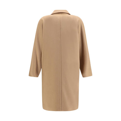 Overcoat by Max Mara for women in wool beige presents a luxurious silhouette, showcasing a luxurious double-breasted neckline and sophisticated pockets for a premium, luxurious look.