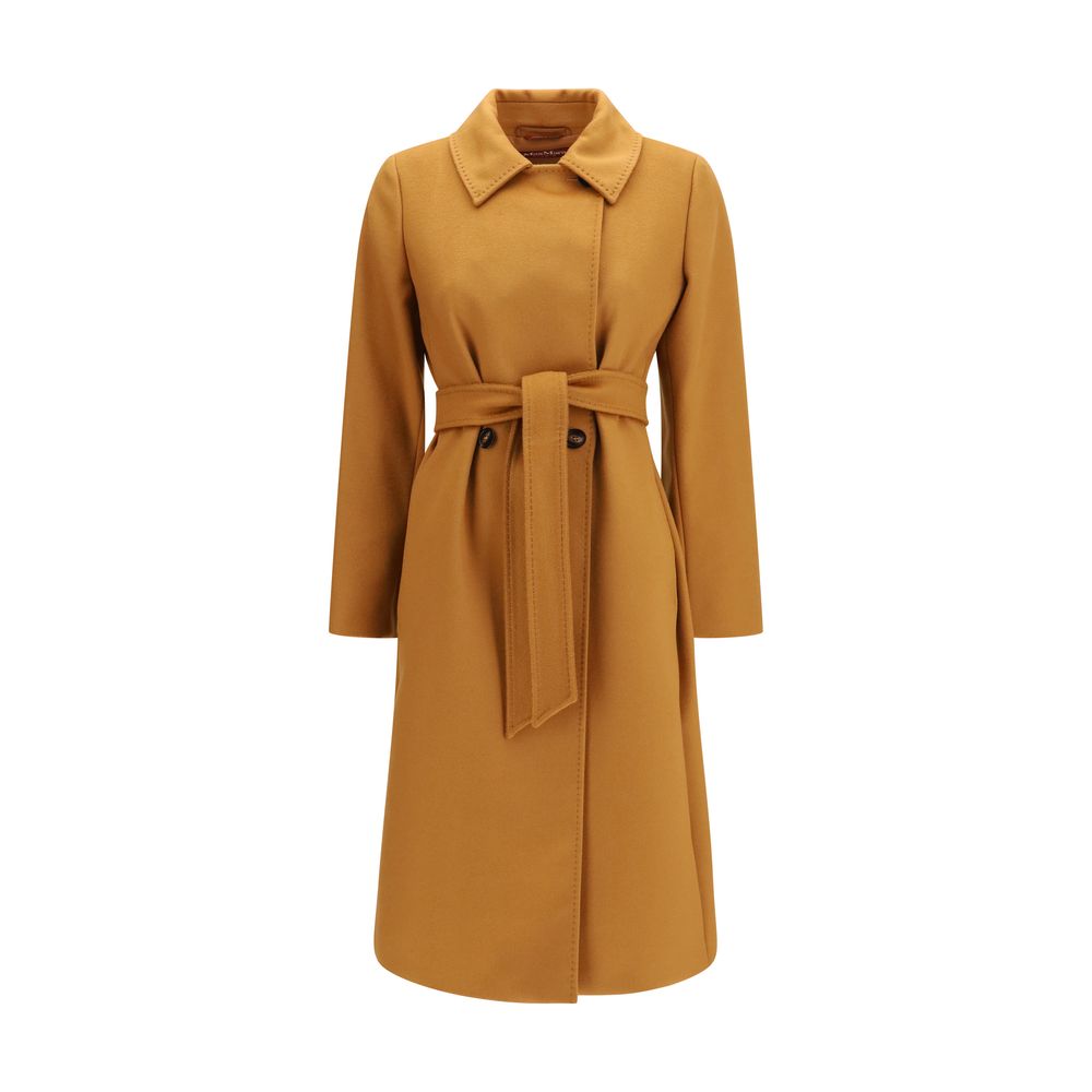 Overcoat by Max Mara for women in wool beige, jacquard & monogram features an voluminous silhouette, showcasing distinct pockets and a voluminous double-breasted shirt-collar neckline for a truly voluminous aesthetic.